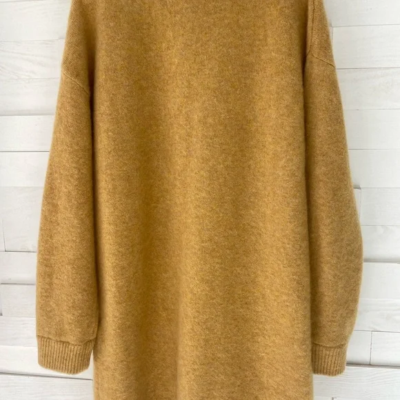 Sézane Long Sleeve Dress in Mustard - Picture 2 of 4